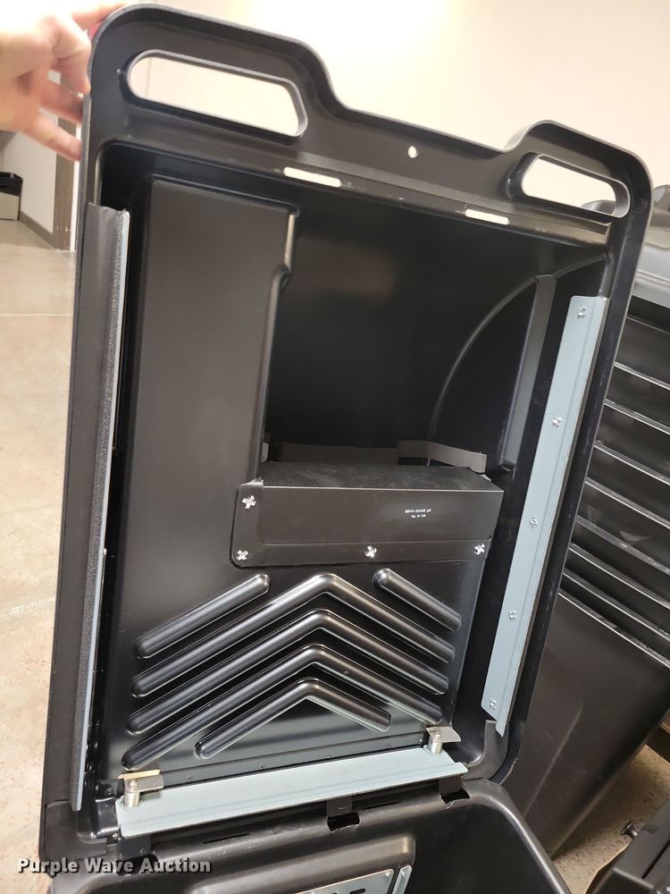 image for item LC9486 (17) ballot carts