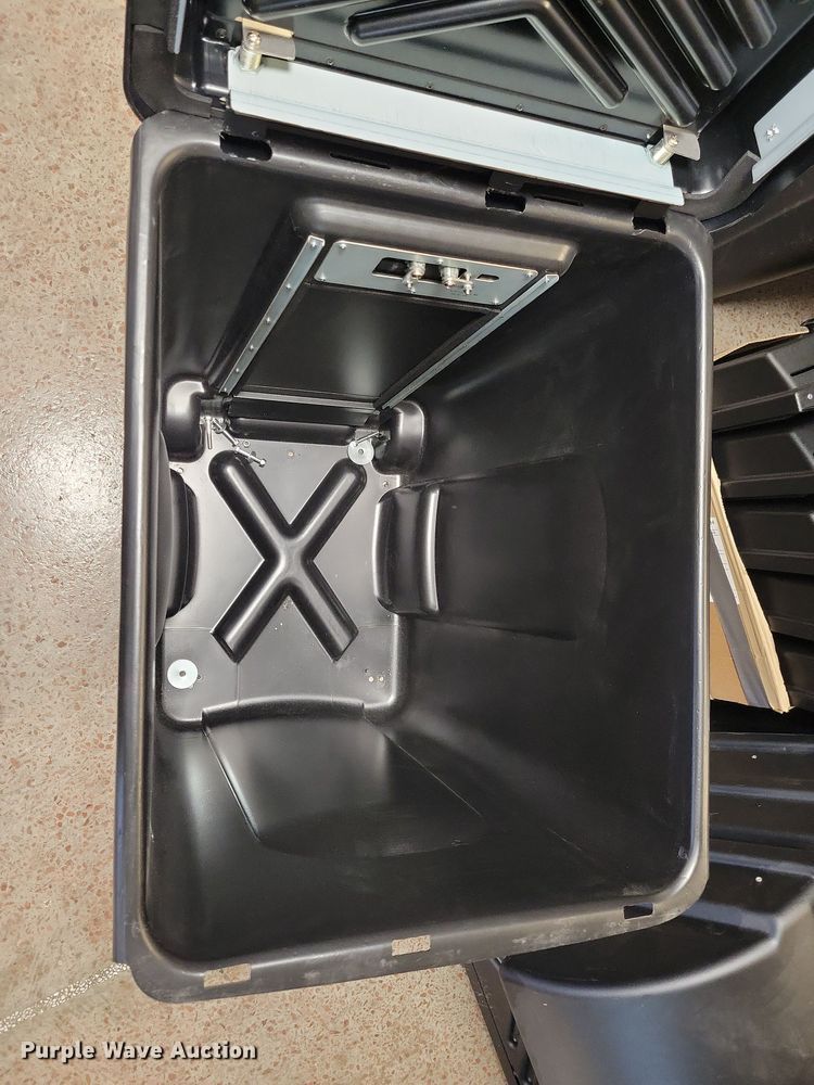 image for item LC9486 (17) ballot carts