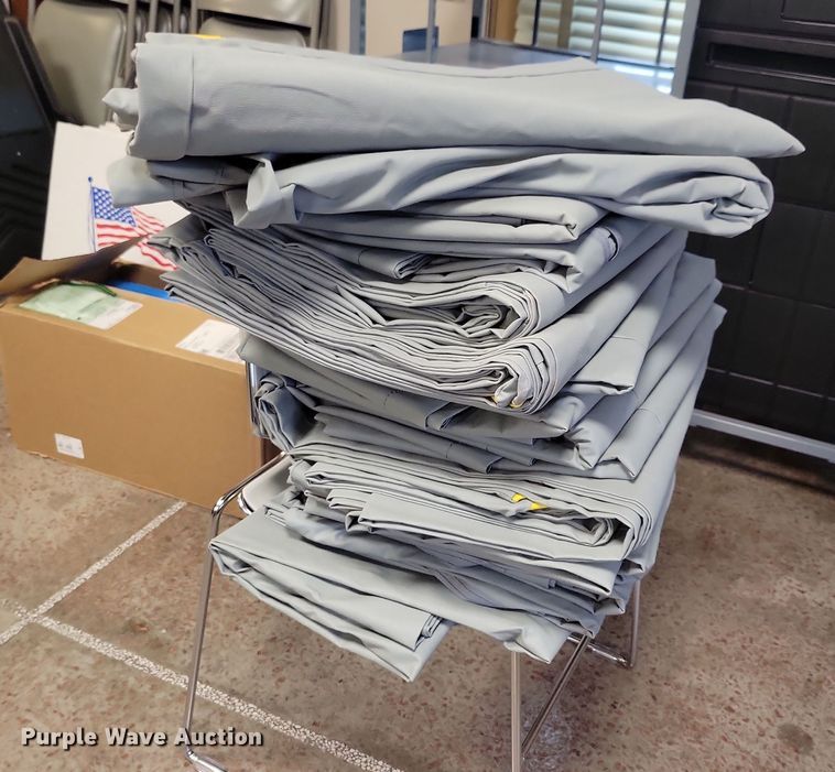 image for item LC9487 (17) ballot cart tarps