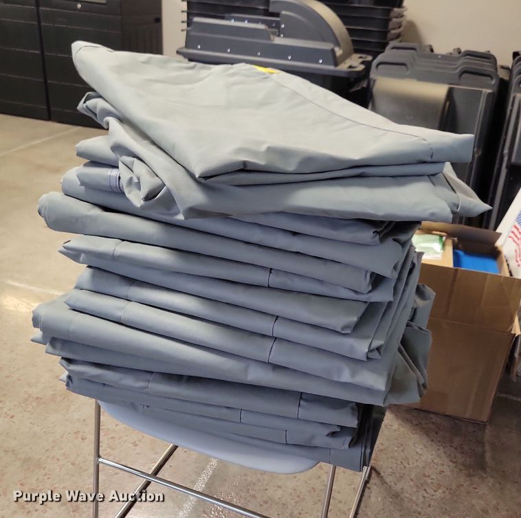 image for item LC9487 (17) ballot cart tarps