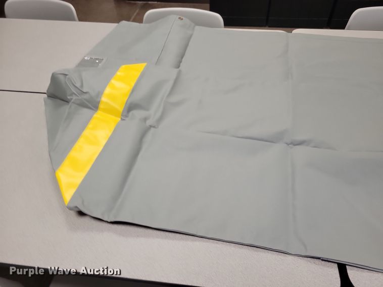 image for item LC9487 (17) ballot cart tarps
