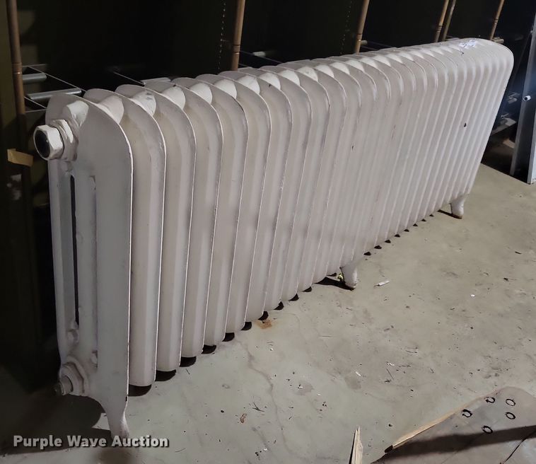 image for item LC9494 Radiator furnace