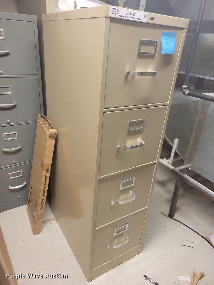 image for item LC9497 (5) file cabinets