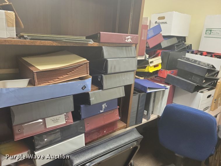 image for item LC9500 Approximately 200 three ring binders