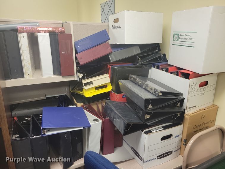 image for item LC9500 Approximately 200 three ring binders