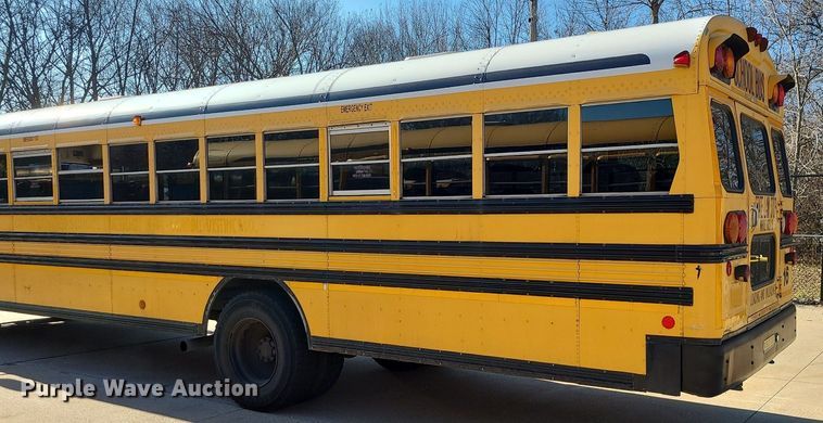 image for item LJ9456 2005 Blue Bird Vision  school bus