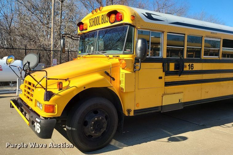 image for item LJ9456 2005 Blue Bird Vision  school bus