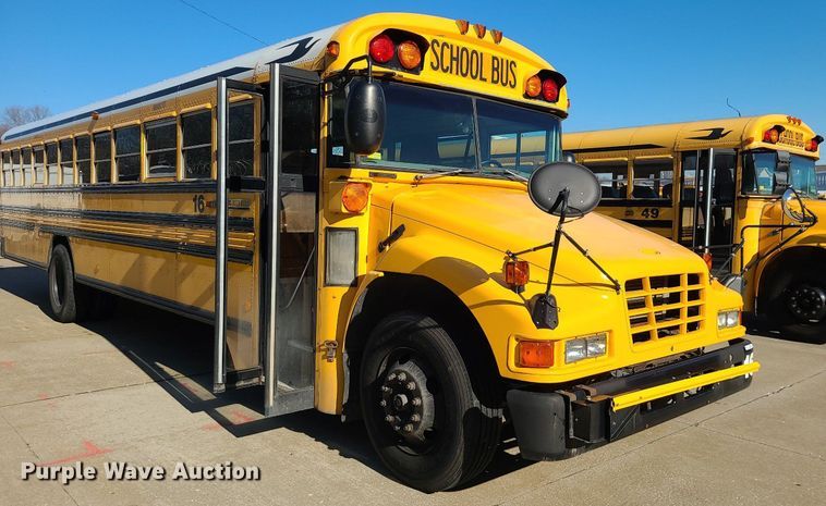 image for item LJ9456 2005 Blue Bird Vision  school bus