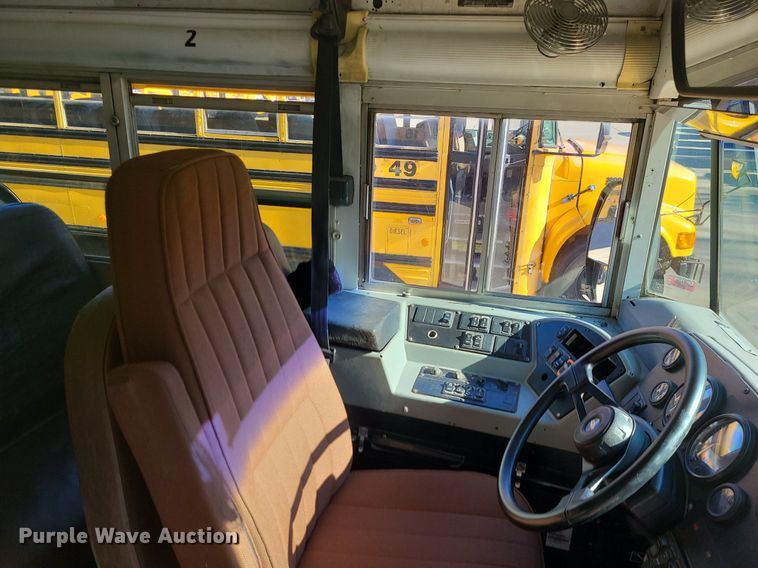 image for item LJ9456 2005 Blue Bird Vision  school bus