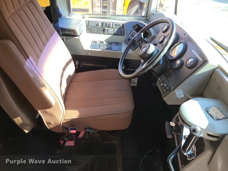 image for item LJ9456 2005 Blue Bird Vision  school bus