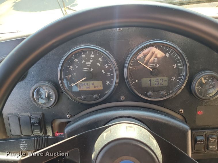 image for item LJ9456 2005 Blue Bird Vision  school bus