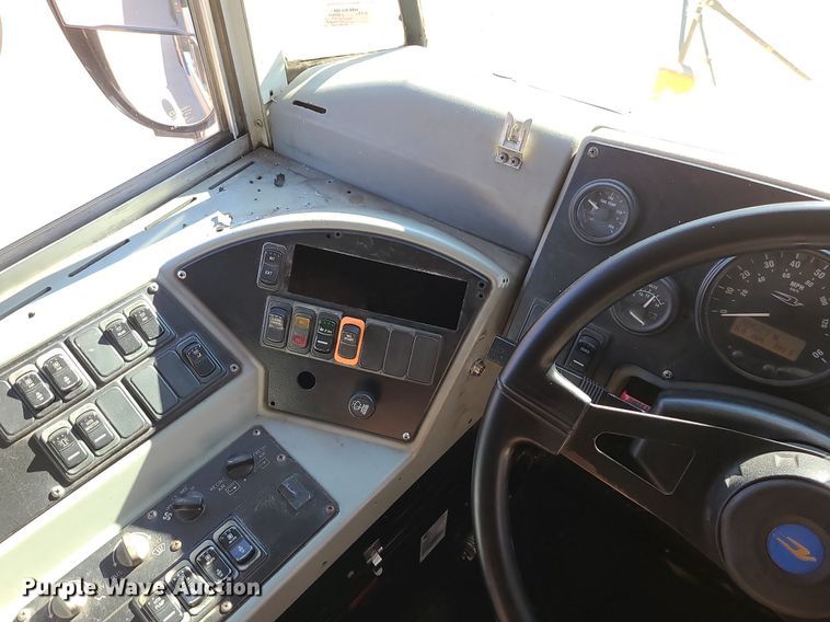 image for item LJ9456 2005 Blue Bird Vision  school bus