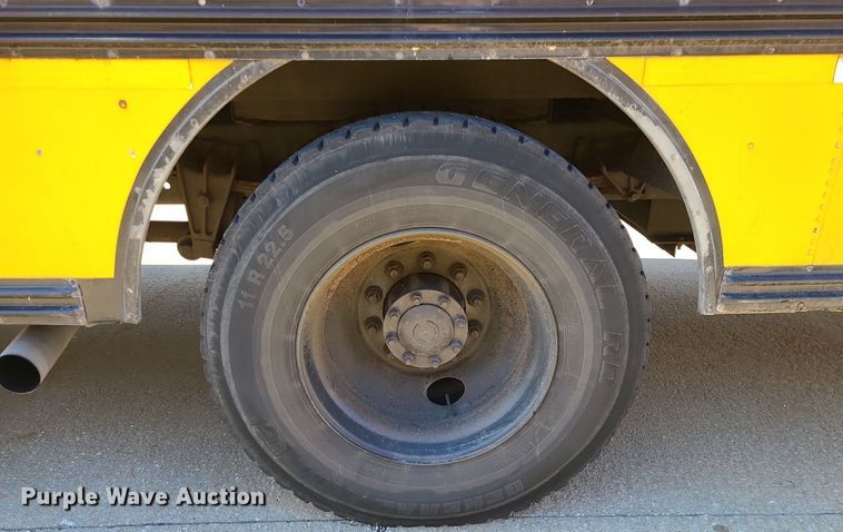 image for item LJ9456 2005 Blue Bird Vision  school bus