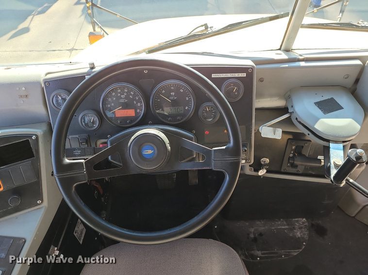 image for item LJ9457 2005 Blue Bird Vision  school bus