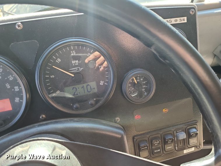 image for item LJ9457 2005 Blue Bird Vision  school bus