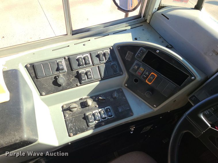 image for item LJ9457 2005 Blue Bird Vision  school bus