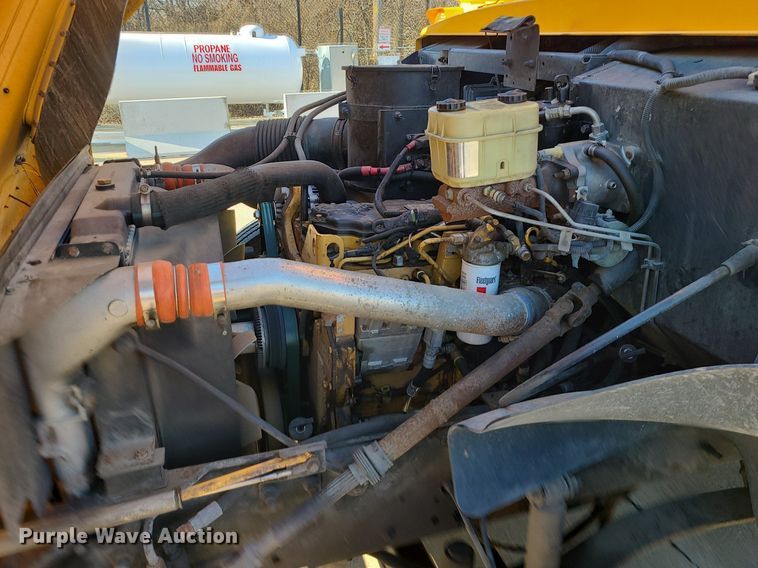 image for item LJ9457 2005 Blue Bird Vision  school bus