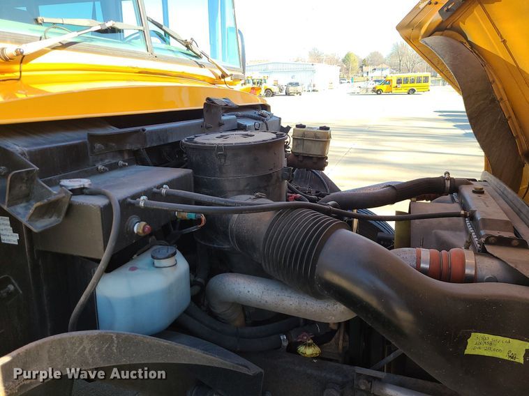 image for item LJ9457 2005 Blue Bird Vision  school bus