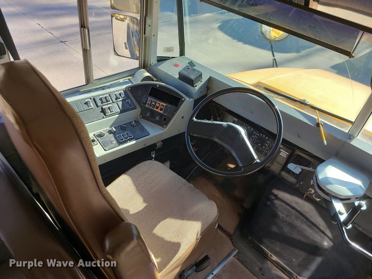 image for item LJ9458 2004 Blue Bird  school bus