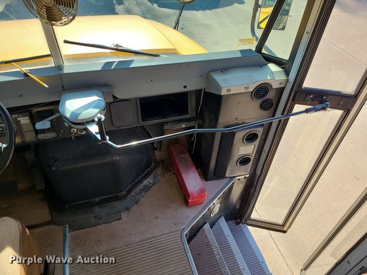 image for item LJ9458 2004 Blue Bird  school bus