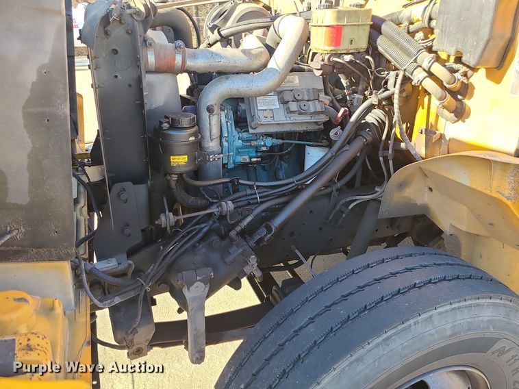 image for item LJ9458 2004 Blue Bird  school bus