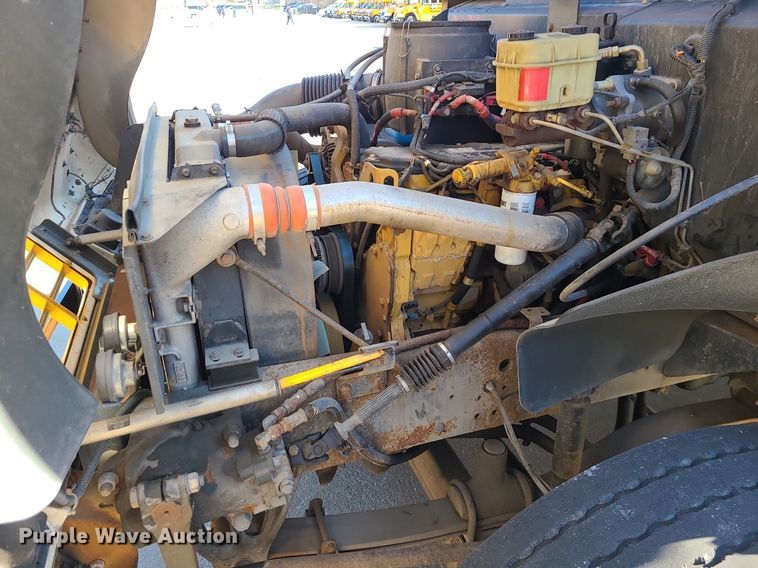 image for item LJ9459 2006 Blue Bird Vision  school bus