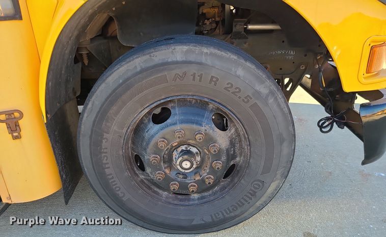 image for item LJ9459 2006 Blue Bird Vision  school bus