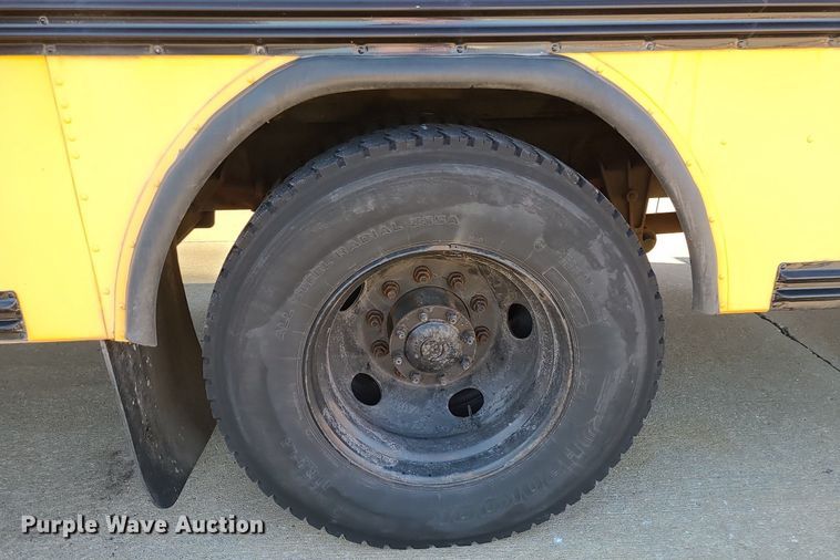 image for item LJ9459 2006 Blue Bird Vision  school bus