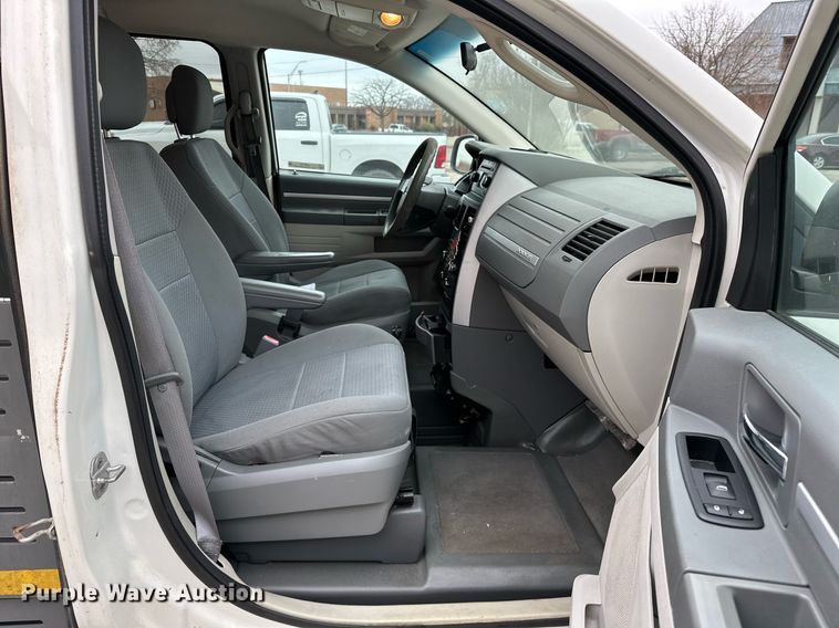 image for item LK9710 2010 Dodge  Grand Caravan  handicap accessible van