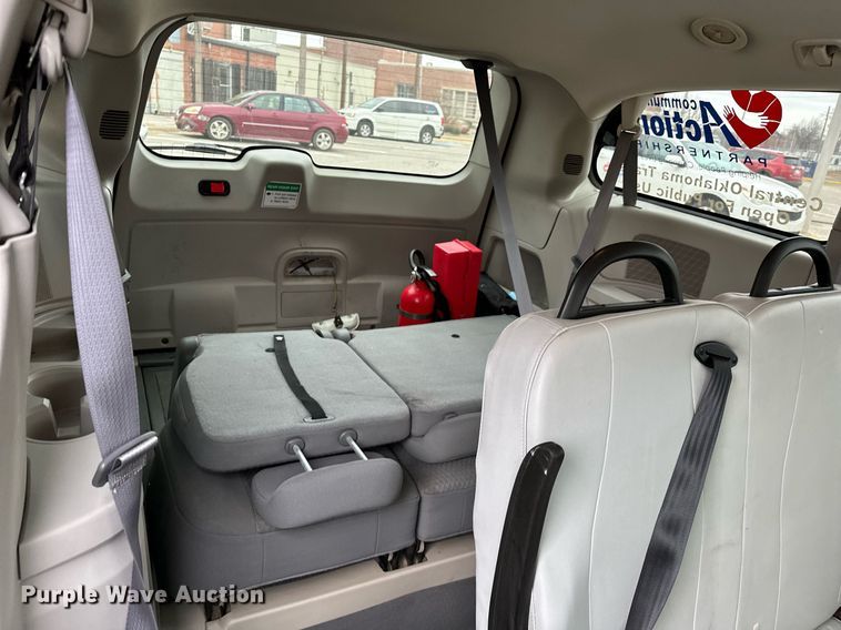 image for item LK9710 2010 Dodge  Grand Caravan  handicap accessible van