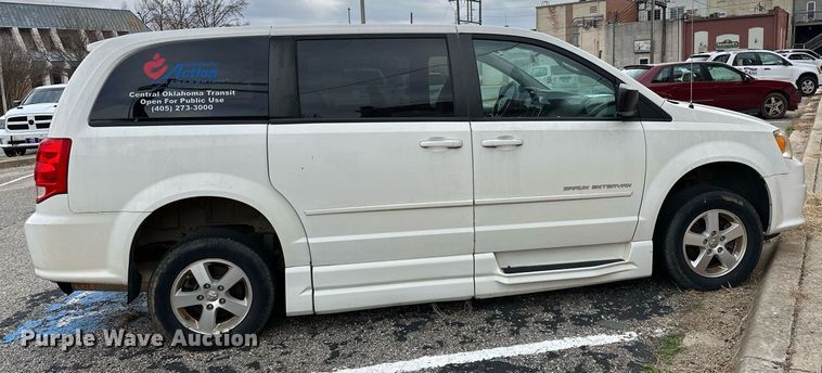 image for item LK9711 2011 Dodge Grand Caravan  handicap accessible van