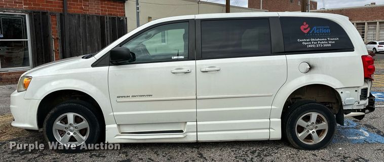 image for item LK9711 2011 Dodge Grand Caravan  handicap accessible van