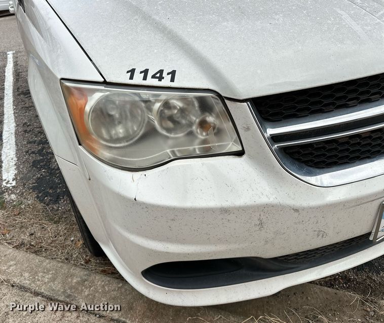 image for item LK9711 2011 Dodge Grand Caravan  handicap accessible van