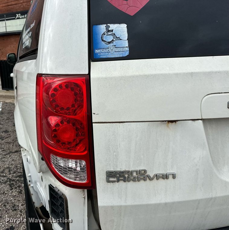image for item LK9711 2011 Dodge Grand Caravan  handicap accessible van