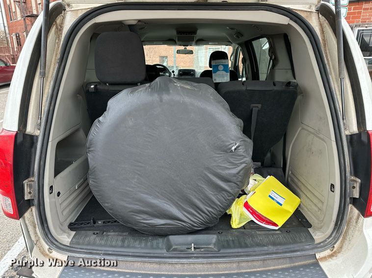 image for item LK9711 2011 Dodge Grand Caravan  handicap accessible van