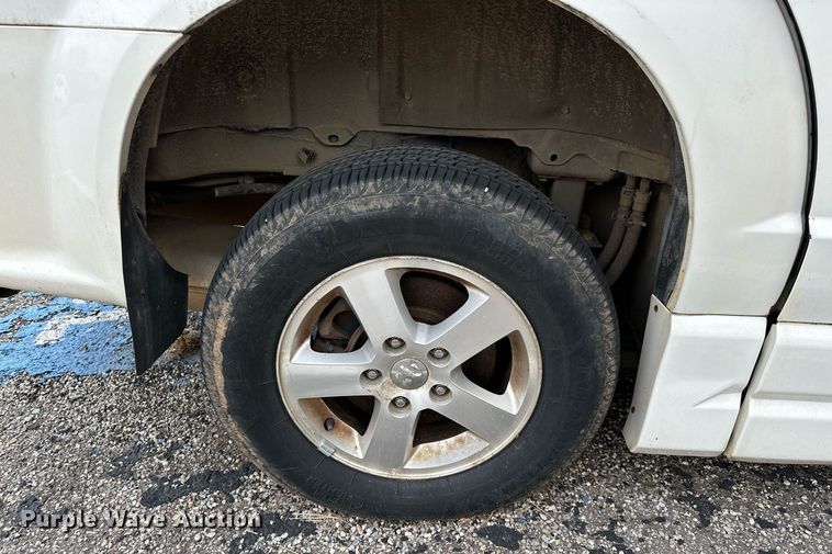 image for item LK9711 2011 Dodge Grand Caravan  handicap accessible van