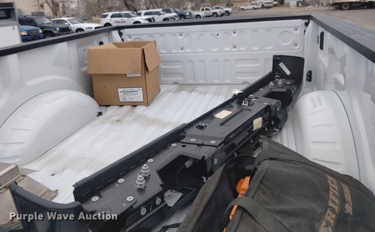 image for item LN9906 2018 Ford F250  Pickup truck bed