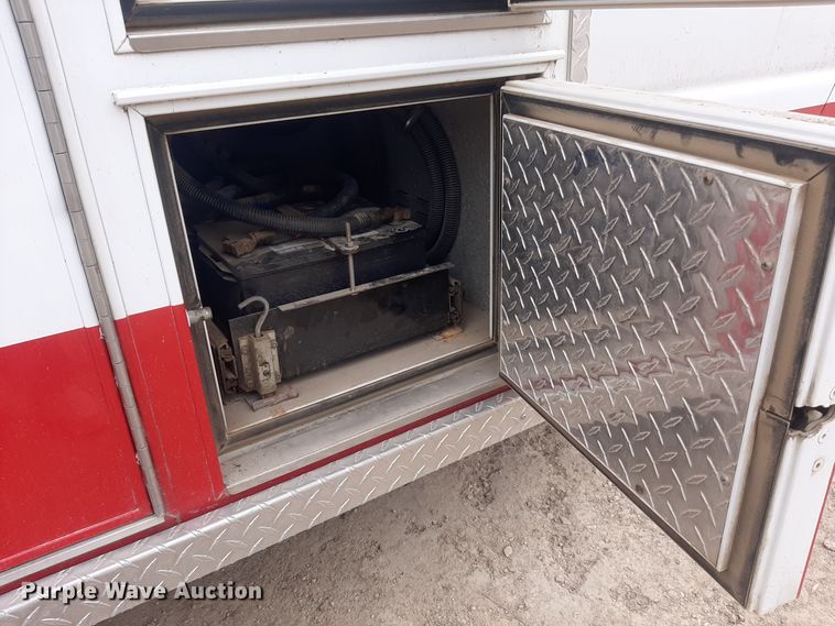 image for item LX9970 1995 Ford E350  ambulance