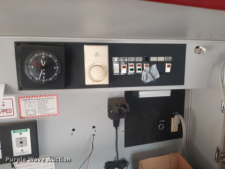 image for item LX9970 1995 Ford E350  ambulance