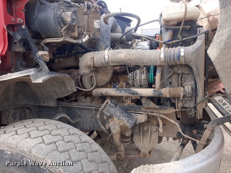 image for item LX9971 2000 Sterling L9500 dump truck