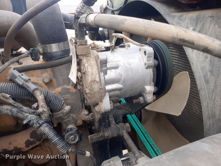 image for item LX9971 2000 Sterling L9500 dump truck