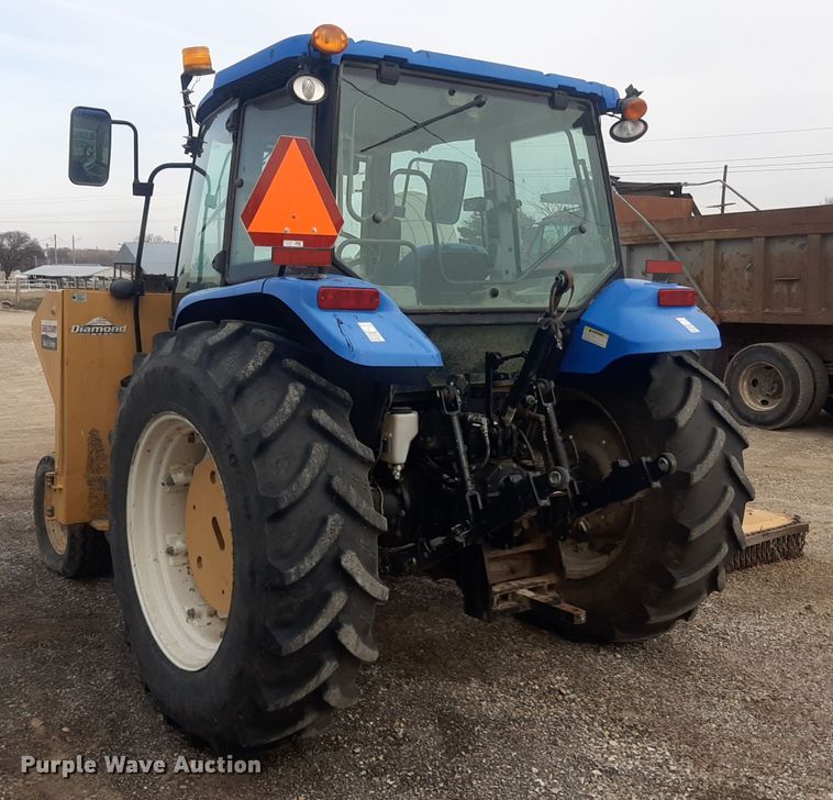 image for item LX9972 2012 New Holland T5070  tractor
