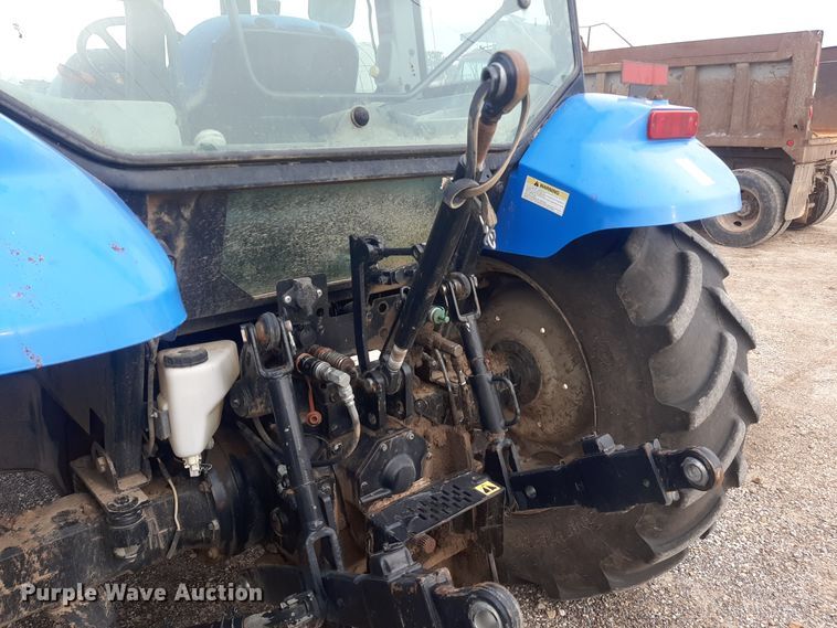 image for item LX9972 2012 New Holland T5070  tractor