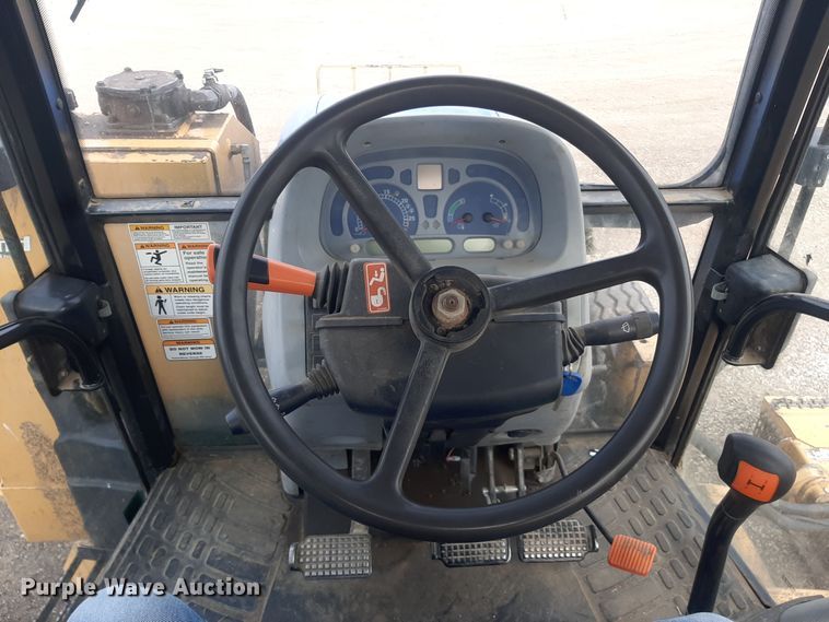 image for item LX9972 2012 New Holland T5070  tractor