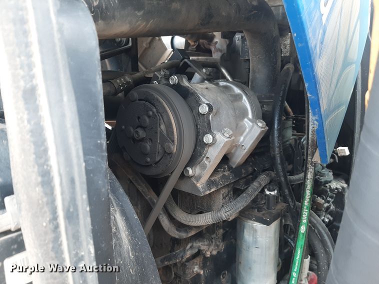 image for item LX9972 2012 New Holland T5070  tractor