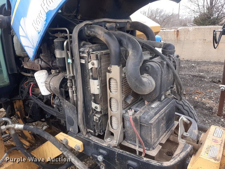 image for item LX9972 2012 New Holland T5070  tractor