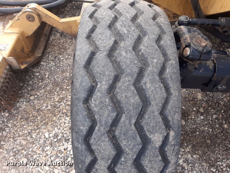 image for item LX9972 2012 New Holland T5070  tractor