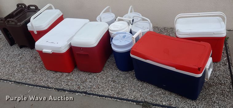 image for item LX9974 Household items