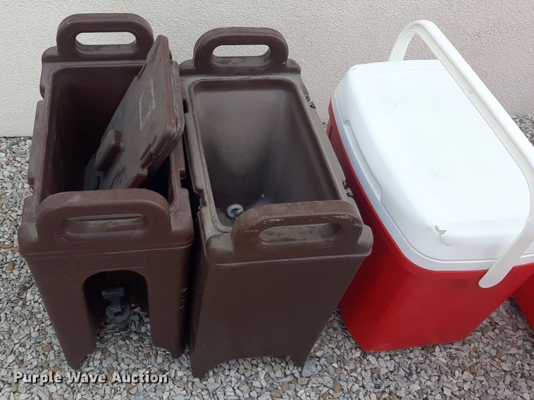 image for item LX9974 Household items