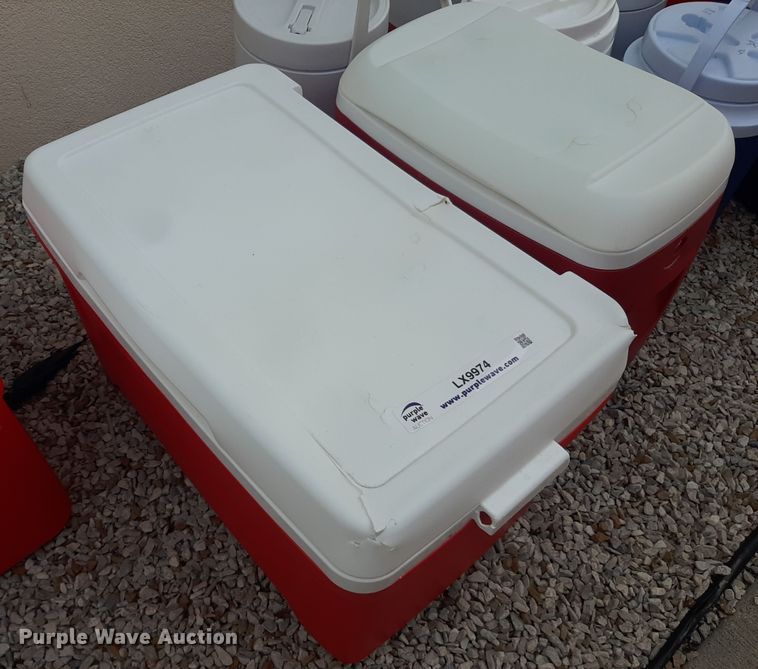 image for item LX9974 Household items